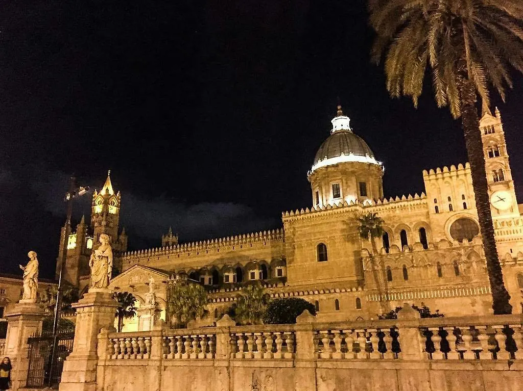 Bed and Breakfast Al Decoro Palermo Italia