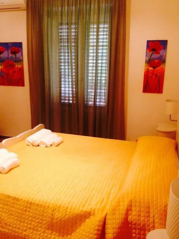 *** Bed & Breakfast Bed and Breakfast Al Decoro Palermo Italia