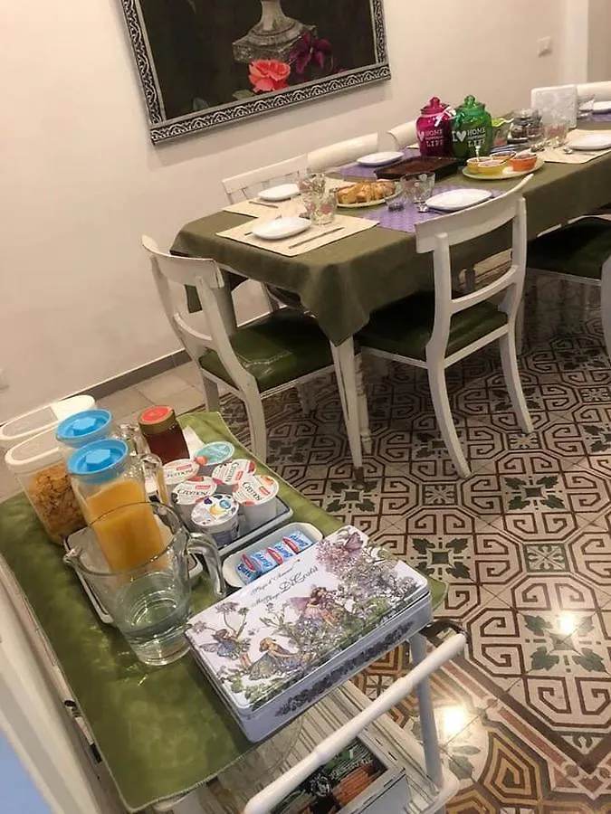 Bed and Breakfast Al Decoro Palermo Bed & Breakfast